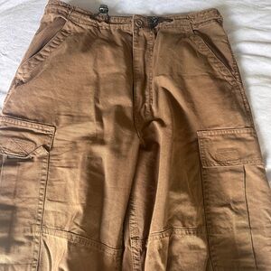 Brandy Melville Brown Cargo Pants